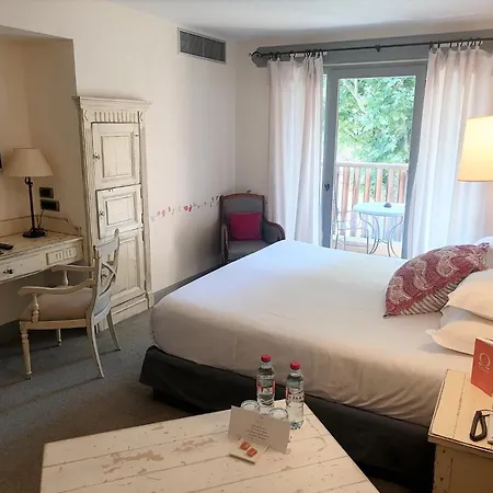 Domaine De Clairefontaine - Teritoria 4*
