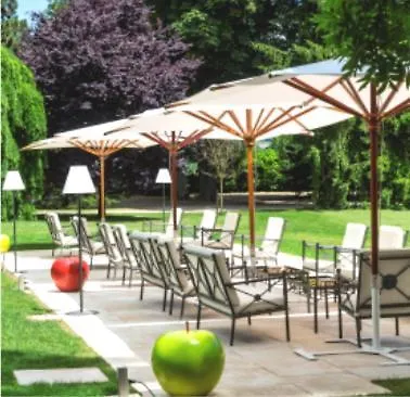 Hotel Domaine De Clairefontaine - Teritoria 4*