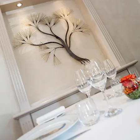 Domaine De Clairefontaine - Teritoria 4*
